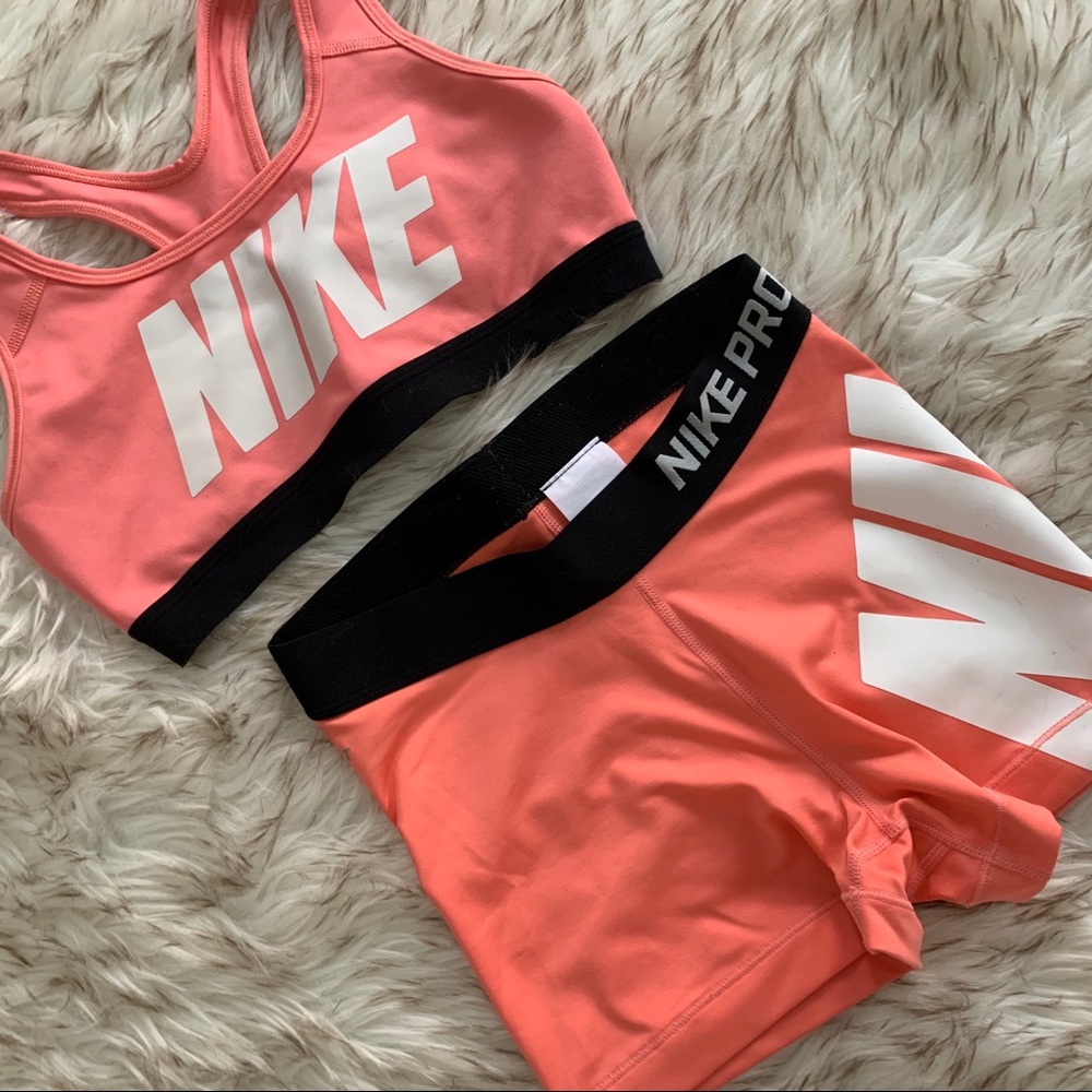 Nike pro set